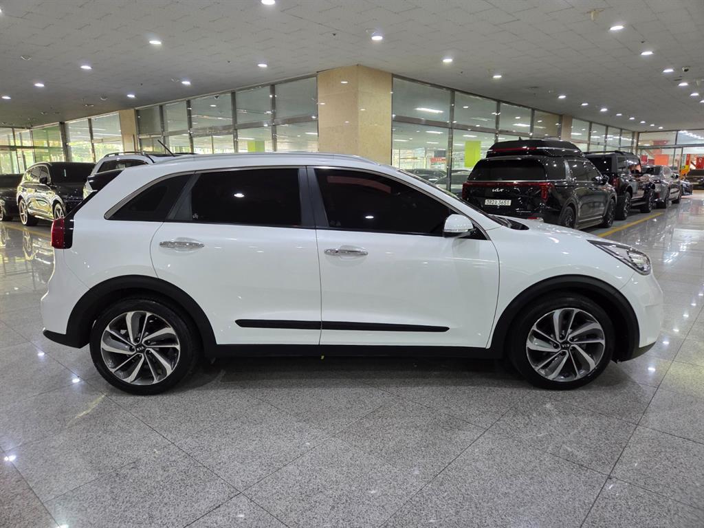 KIA Niro - Vista 5