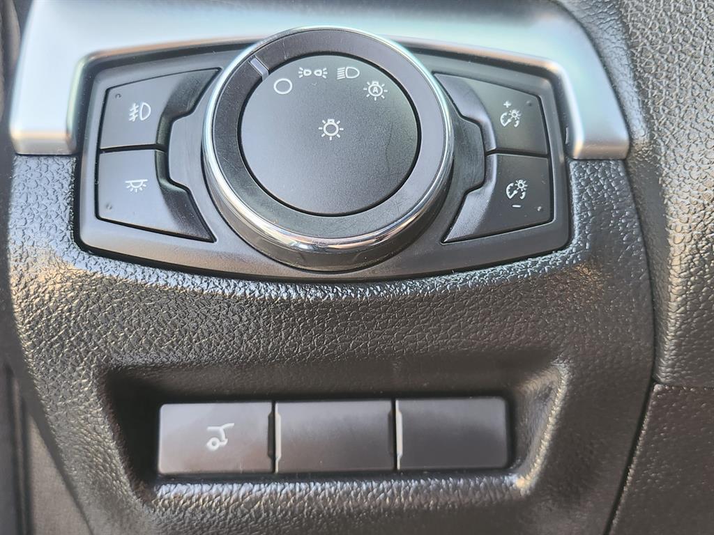 Ford Explorer - Vista 12