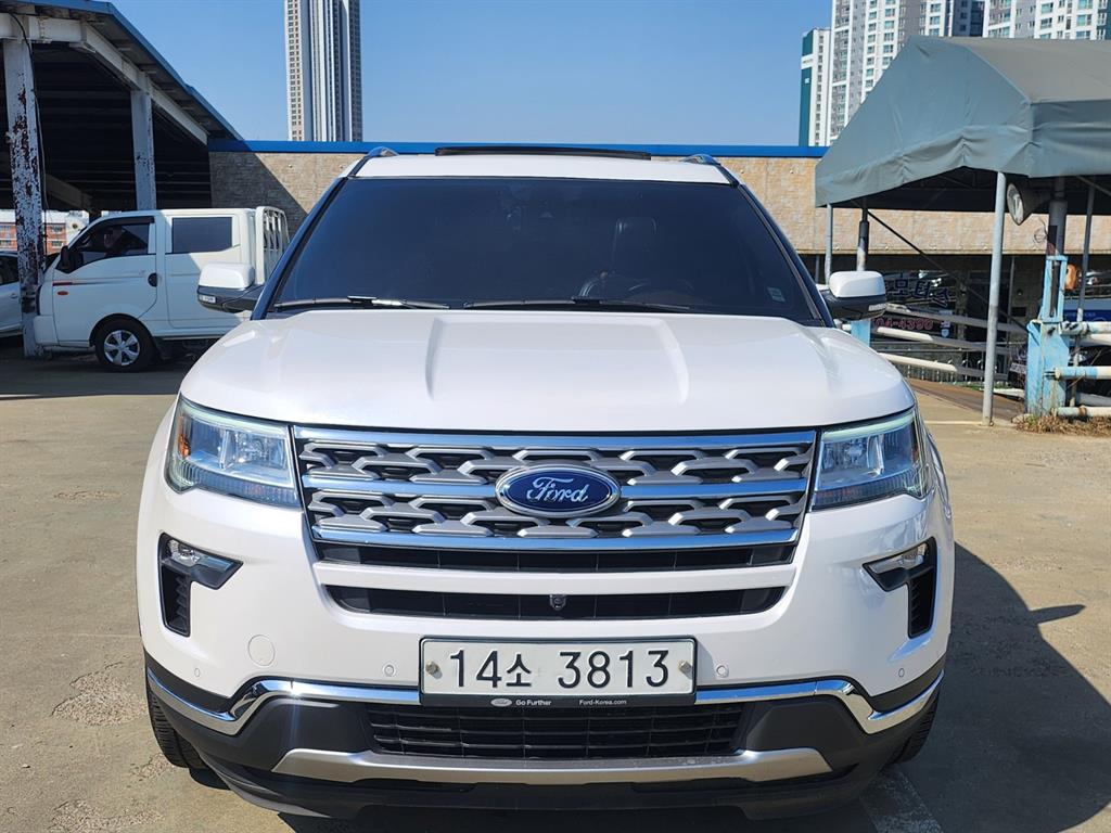 Ford Explorer 2018 Blanco - Importación desde Corea - HF Imports Iquique - Foto 1