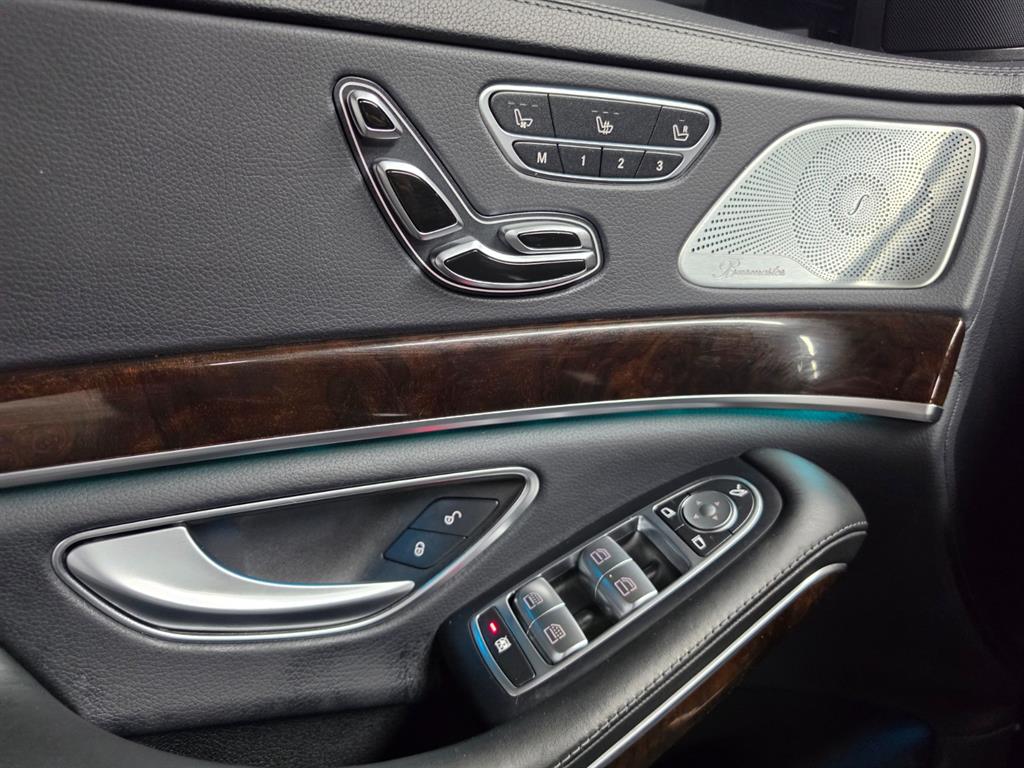 Mercedes Benz S Class - Vista 9