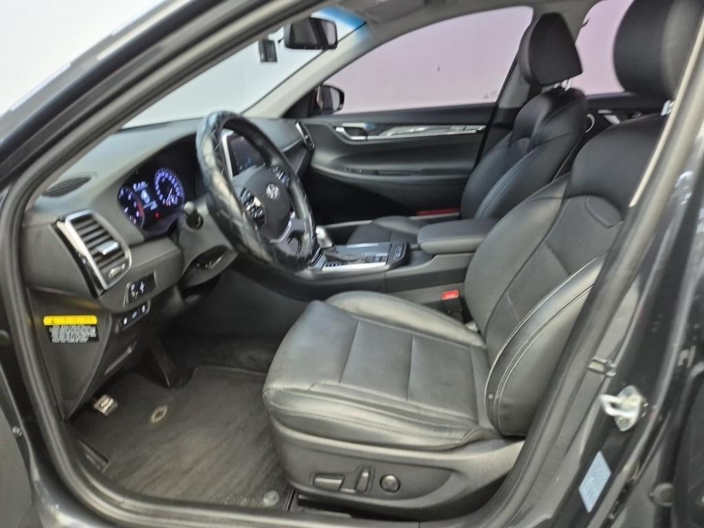 HYUNDAI Grandeur - Vista 11