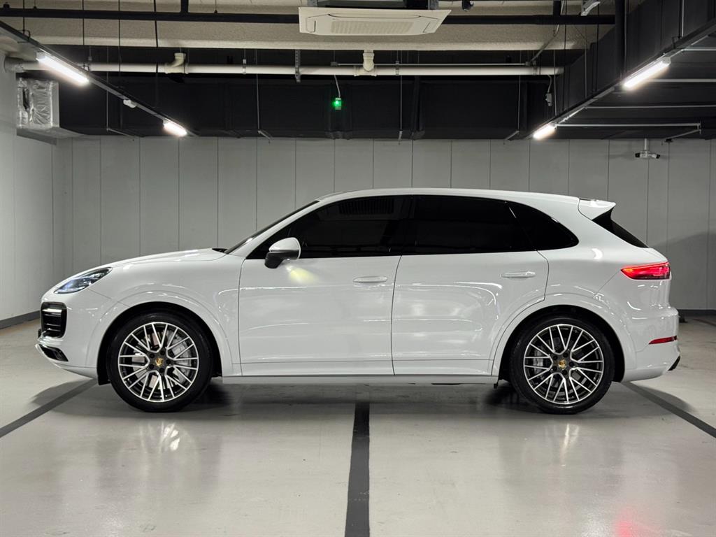 Porsche Cayenne - Vista 6