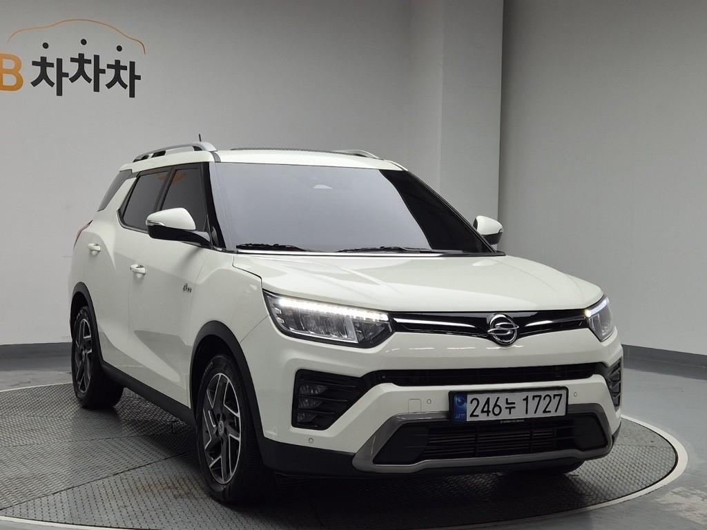 Ssangyong Tivoli - Vista 4