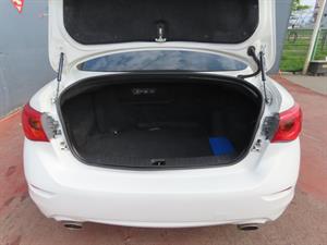 Infiniti Q - Vista 10