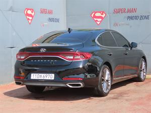 HYUNDAI Grandeur - Vista 6