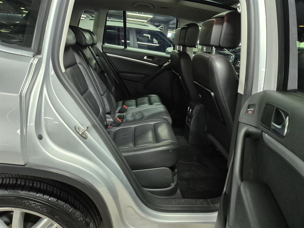 Volkswagen Tiguan 2014 Gris - Importación desde Corea - HF Imports Iquique - Foto 17