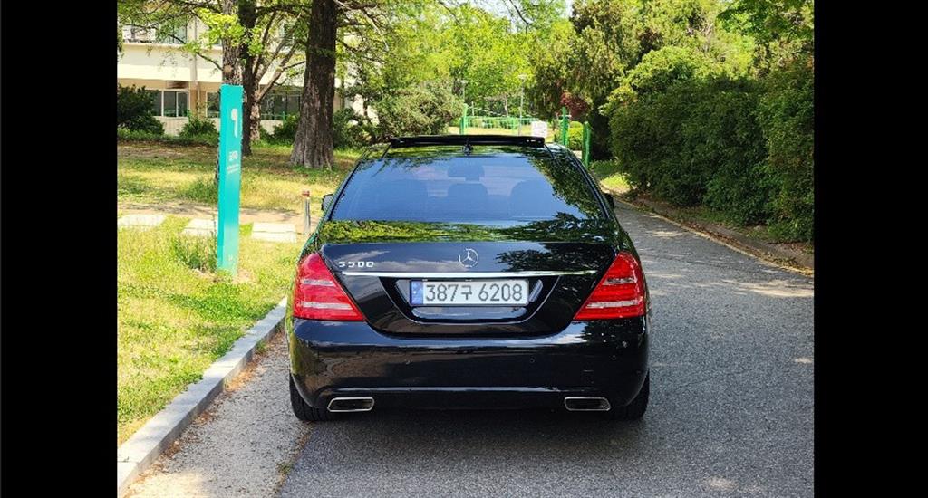 Mercedes Benz S Class - Vista 5