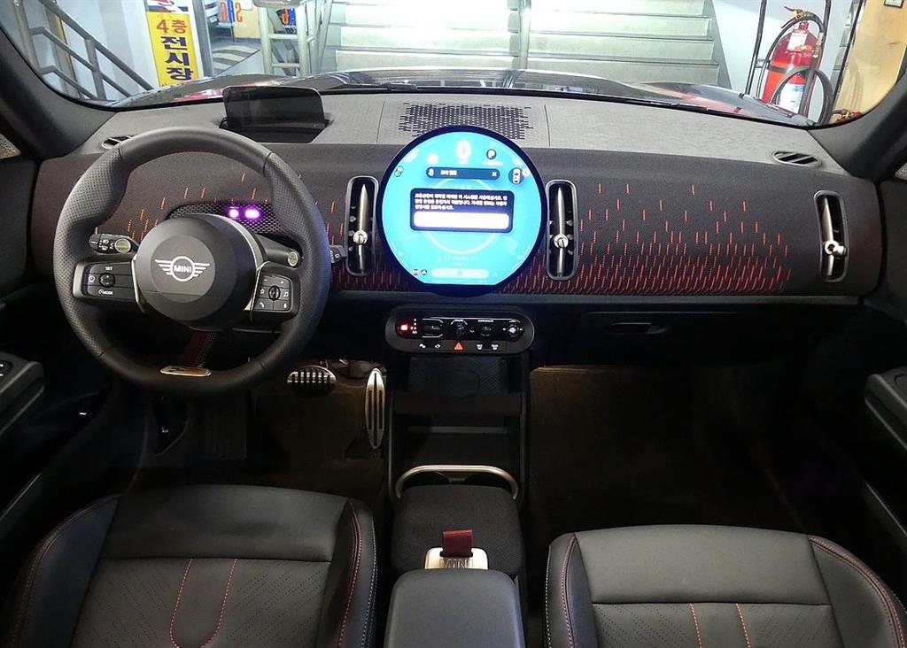 Mini Countryman - Vista 4