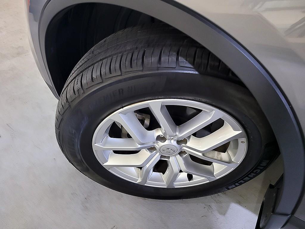 SAMSUNG QM6 2018 Gris - Importación desde Corea - HF Imports Iquique - Foto 19