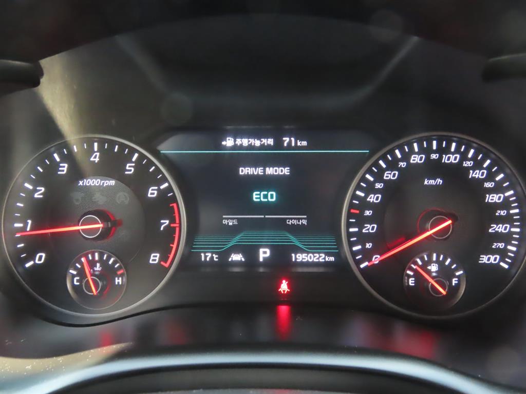 KIA Stinger 2018 Gris - Importación desde Corea - HF Imports Iquique - Foto 9