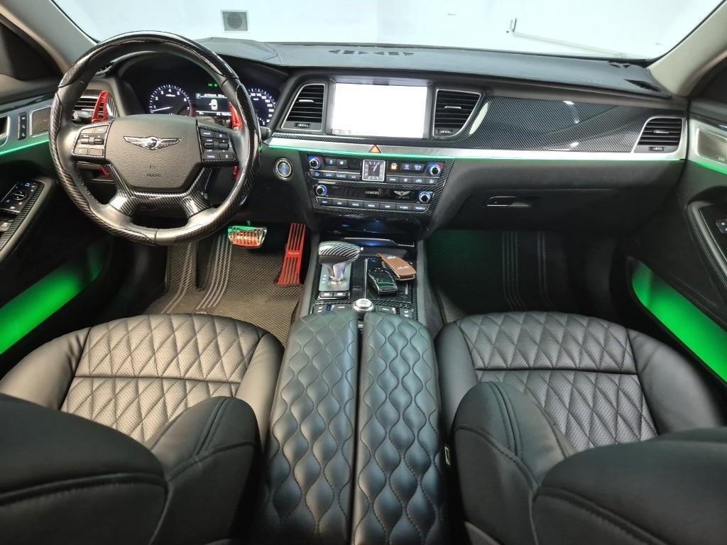 Genesis G80 - Vista 7