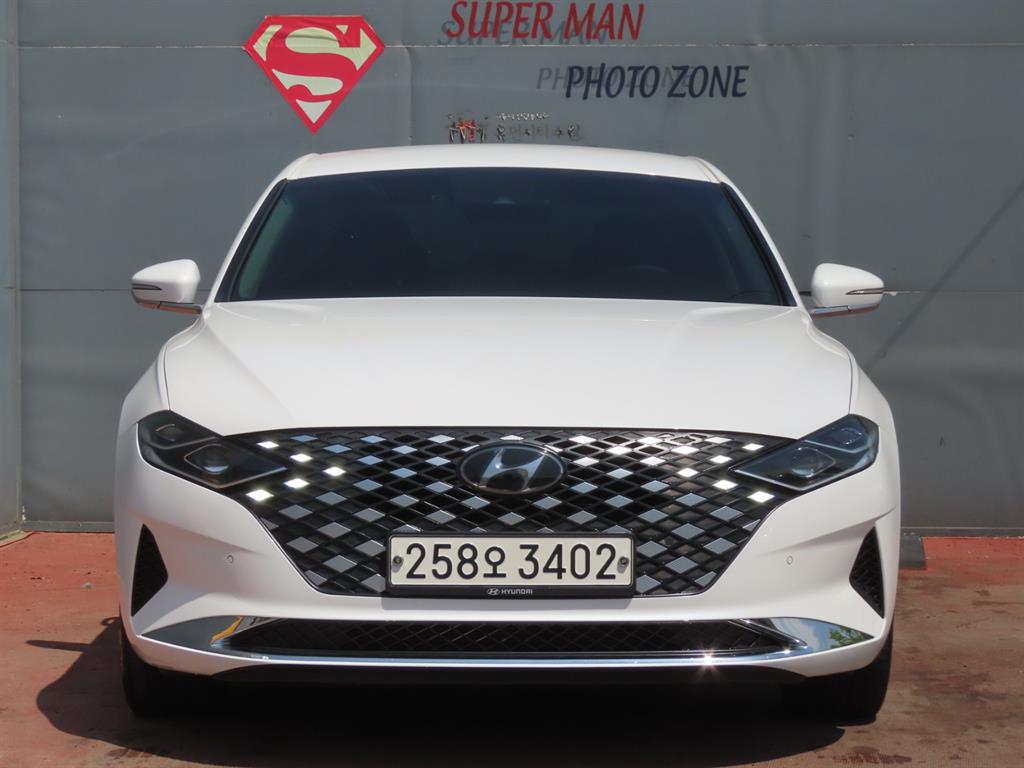 HYUNDAI Grandeur - Vista 3