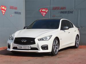 Infiniti Q - Vista 2