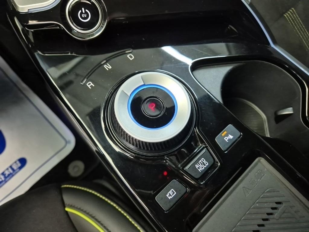 KIA EV6 - Vista 8