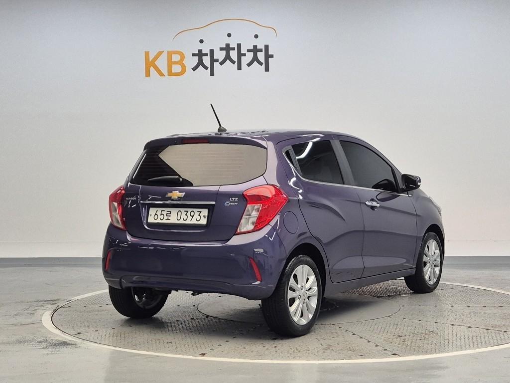 Chevrolet Spark - Vista 3