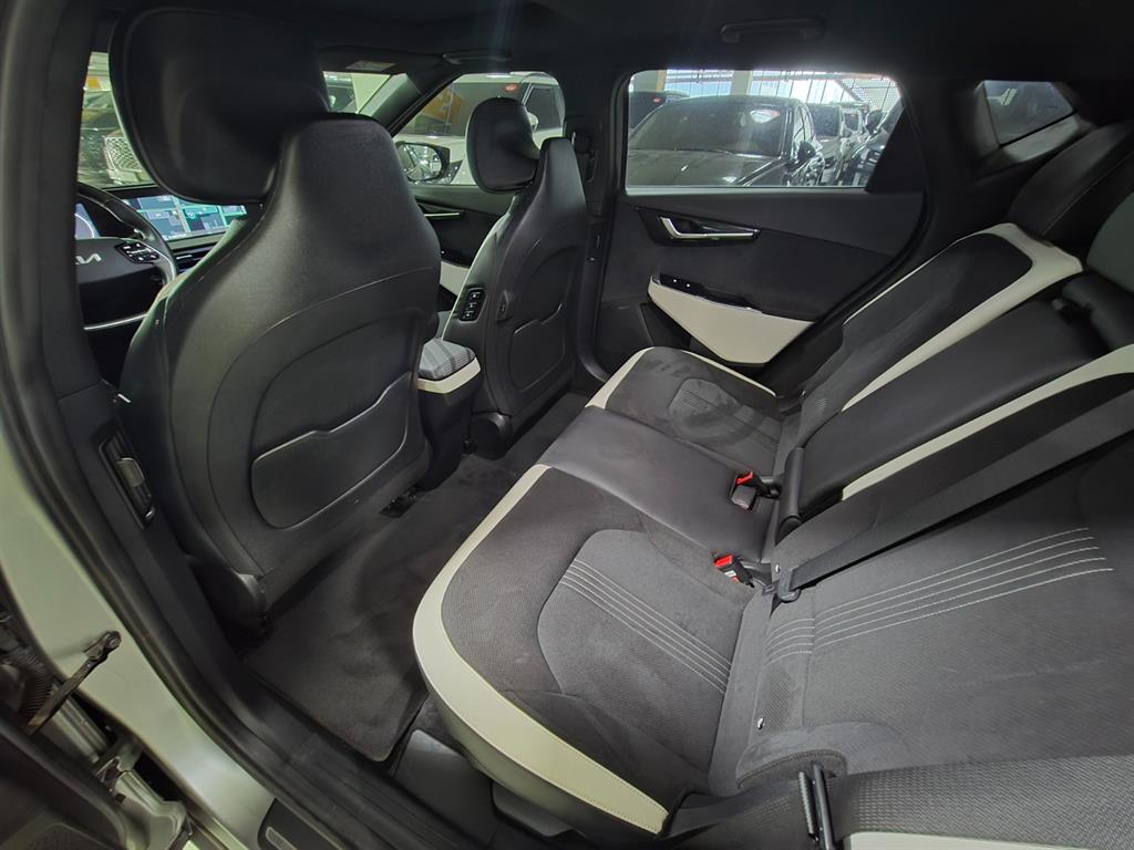 KIA EV6 - Vista 11
