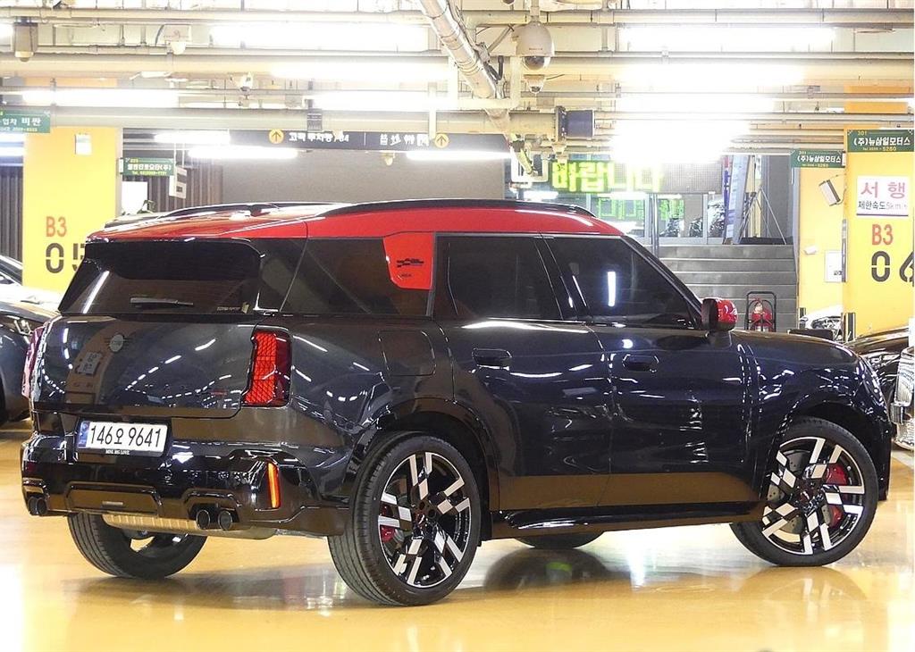 Mini Countryman - Vista 3
