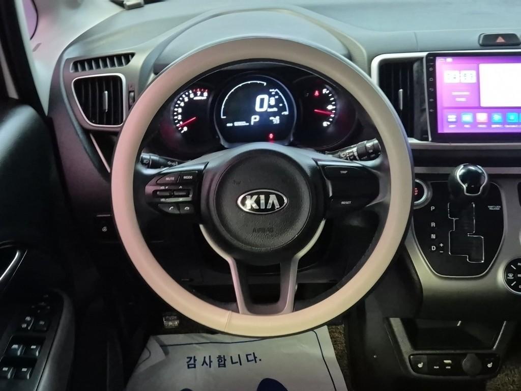 KIA Ray - Vista 9
