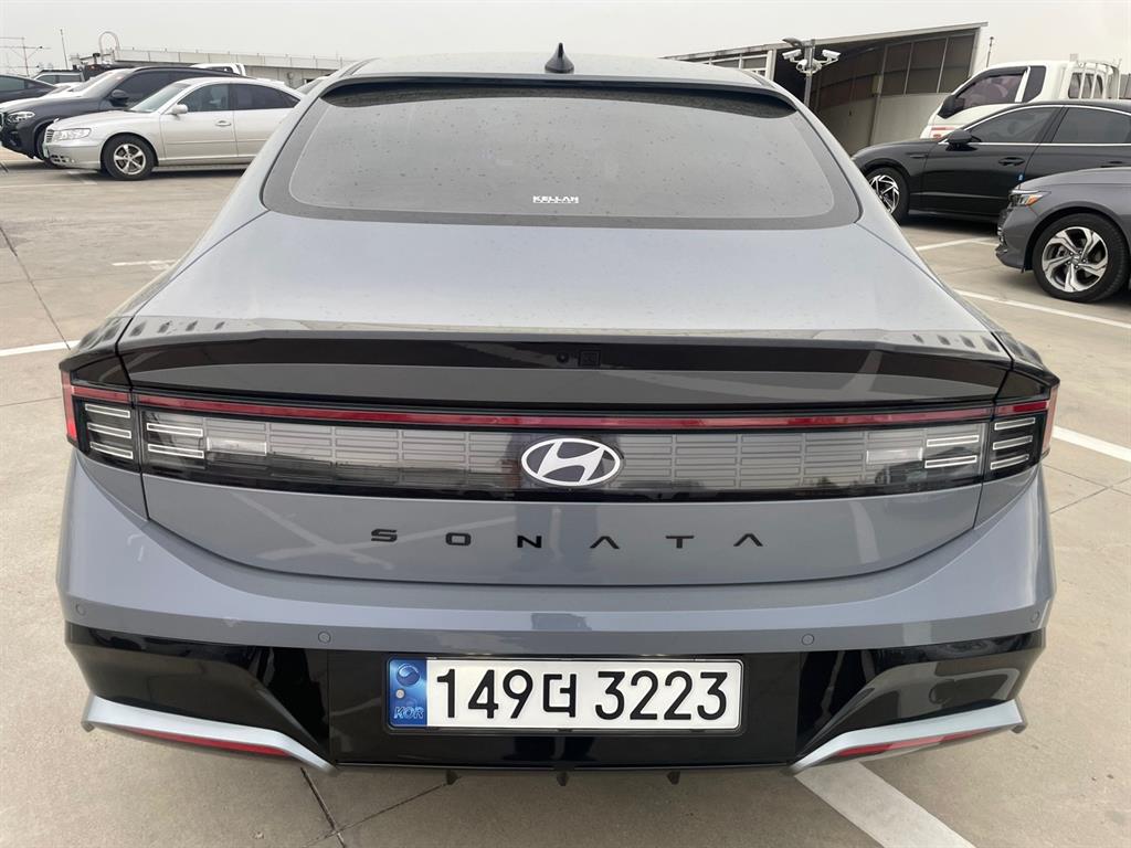 HYUNDAI Sonata - Vista 4