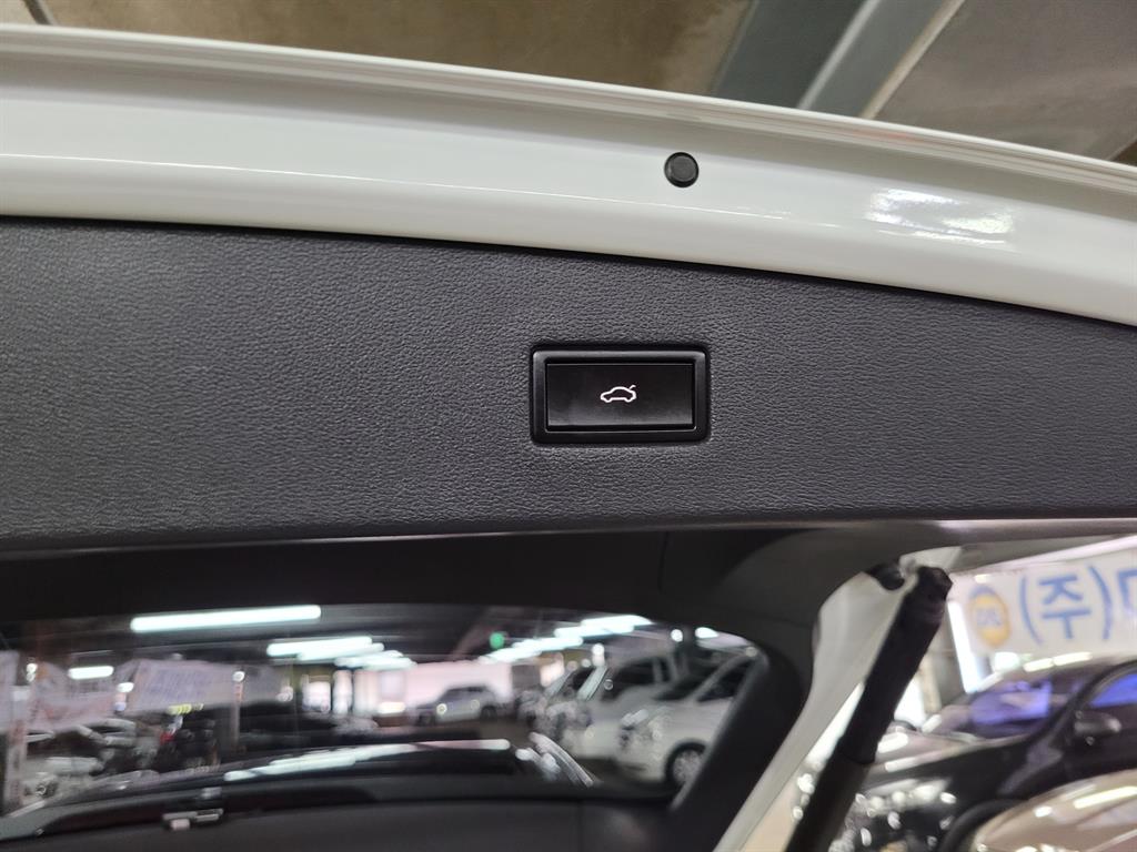 Volkswagen Tiguan 2020 Blanco - Importación desde Corea - HF Imports Iquique - Foto 16