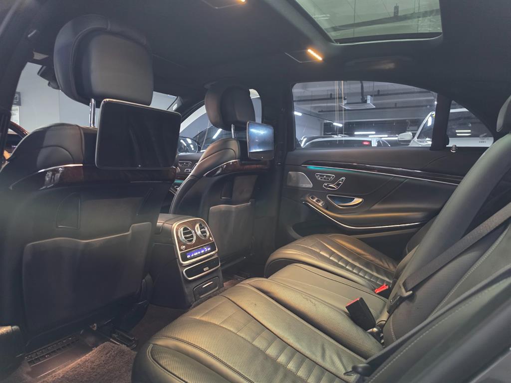 Mercedes Benz S Class - Vista 10