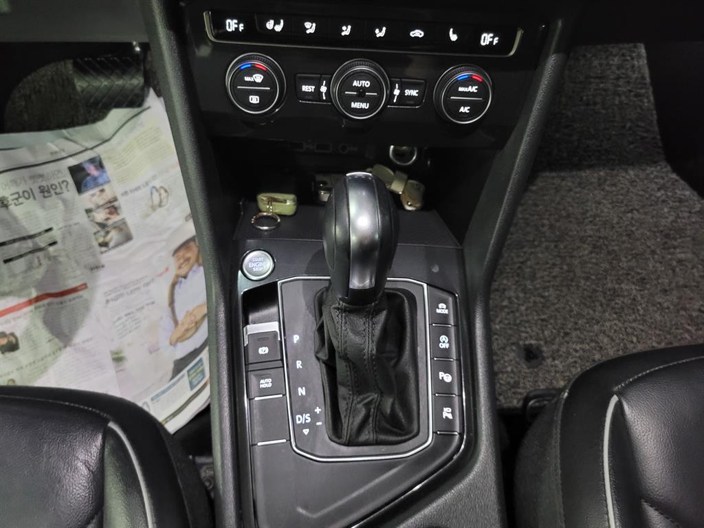 Volkswagen Tiguan - Vista 12