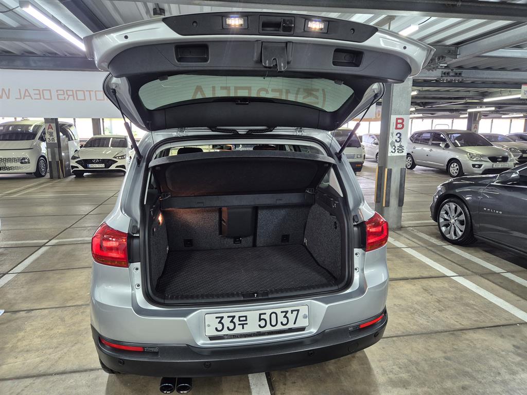 Volkswagen Tiguan 2014 Gris - Importación desde Corea - HF Imports Iquique - Foto 16