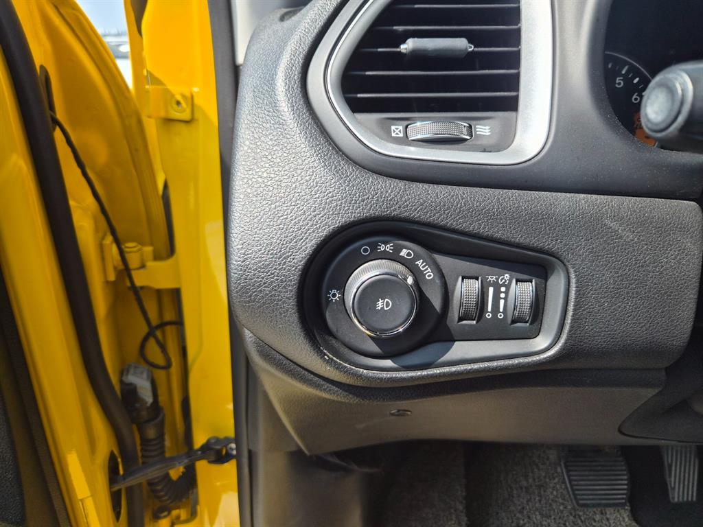 Jeep Renegade 2018 Amarillo - Importación desde Corea - HF Imports Iquique - Foto 15