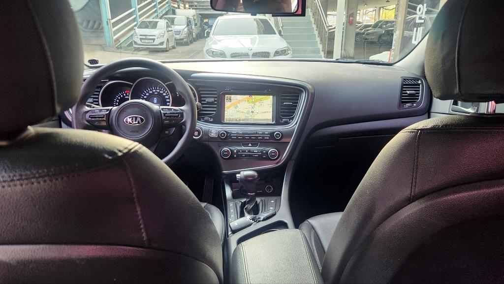 KIA K5 - Vista 5