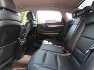 HYUNDAI Grandeur - Vista 12