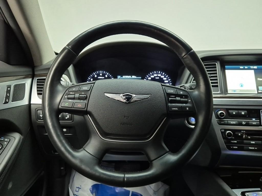 Genesis G80 - Vista 9