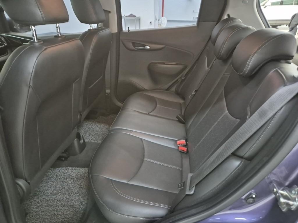 Chevrolet Spark - Vista 12
