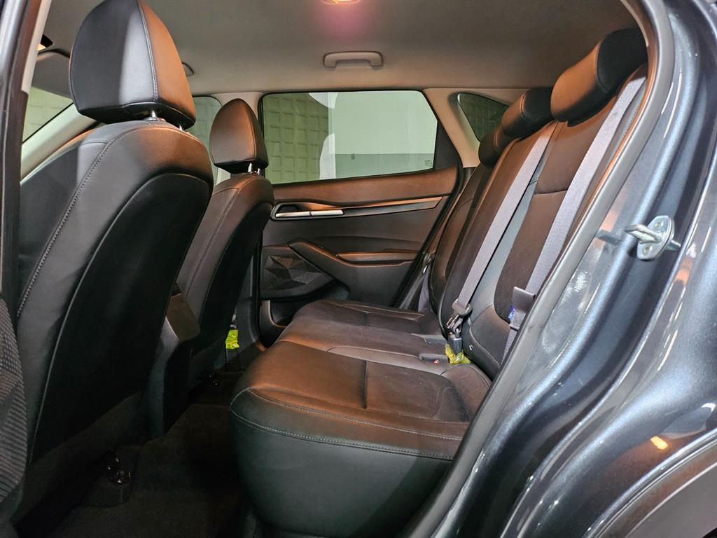 KIA Seltos - Vista 7