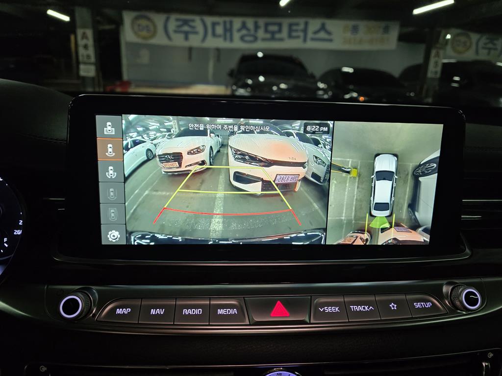 KIA K9 - Vista 9