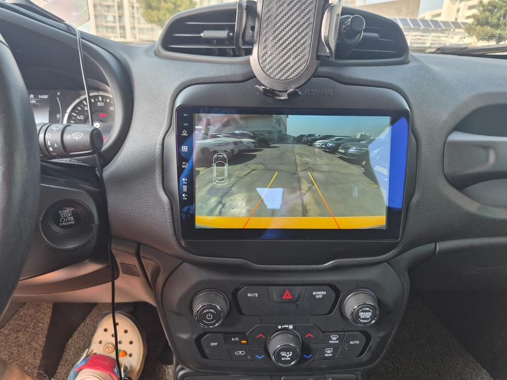 Jeep Renegade - Vista 10