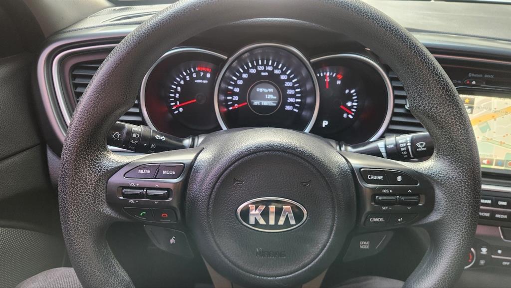 KIA K5 - Vista 6