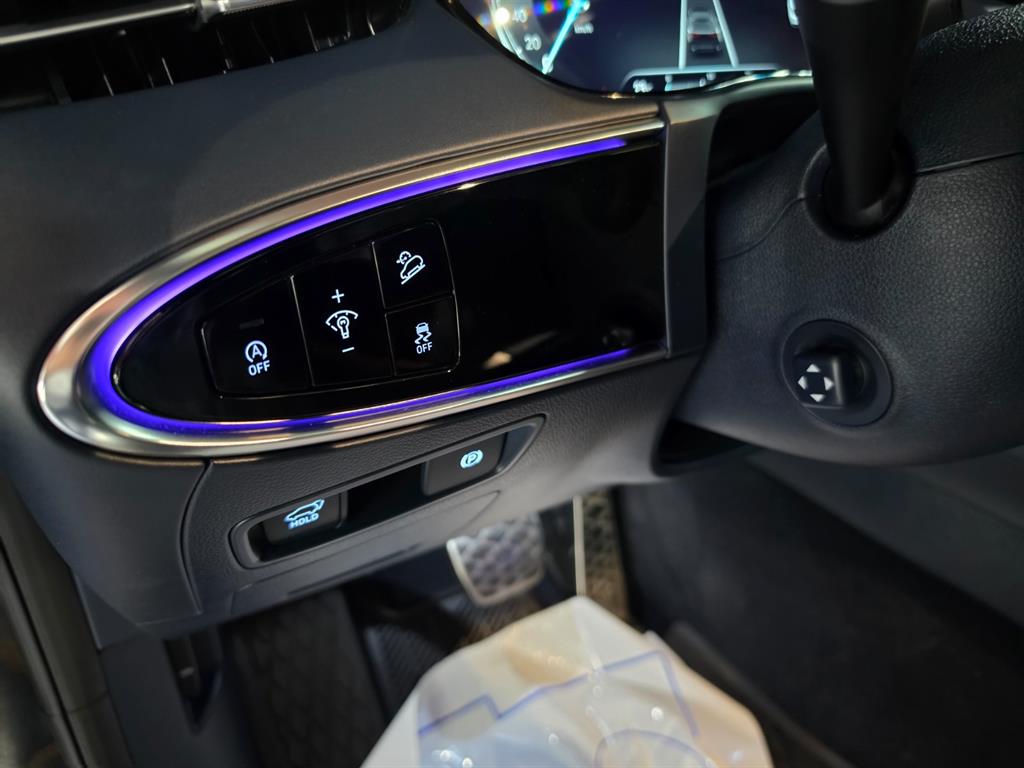 Genesis GV70 - Vista 10
