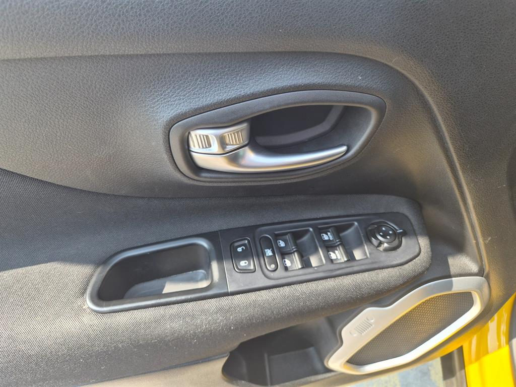 Jeep Renegade 2018 Amarillo - Importación desde Corea - HF Imports Iquique - Foto 14