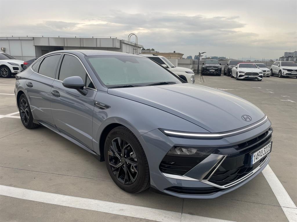 HYUNDAI Sonata - Vista 6
