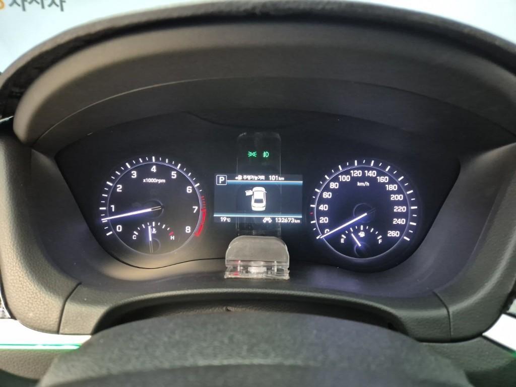 Genesis G80 - Vista 6