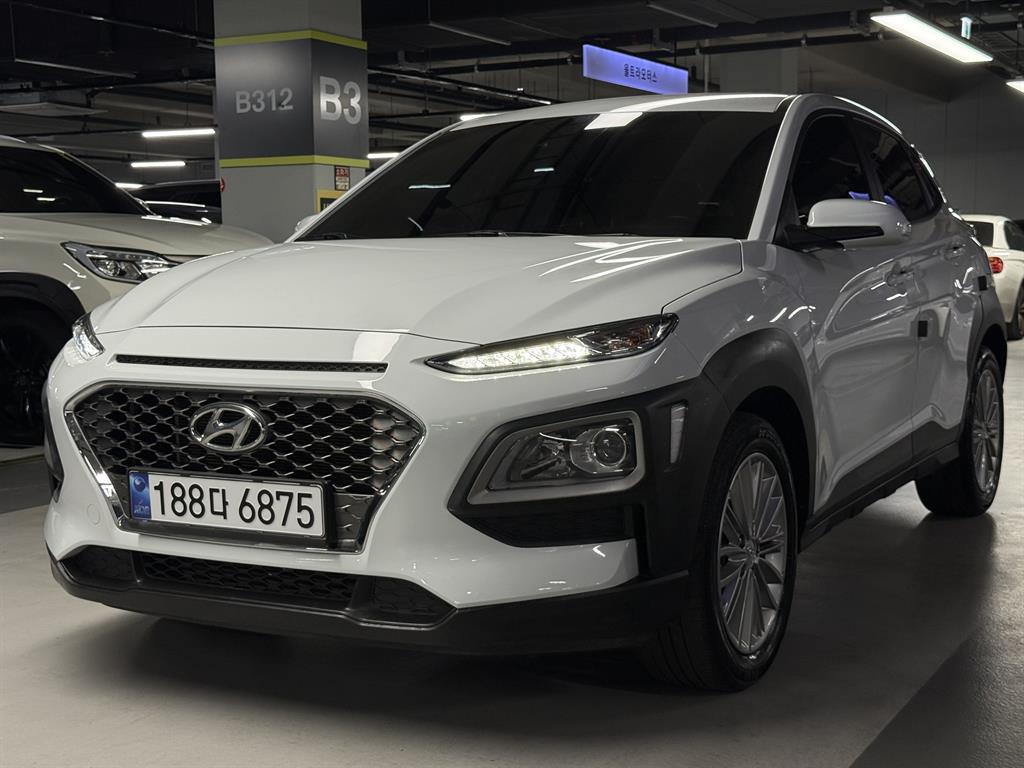 HYUNDAI Kona - Vista 2