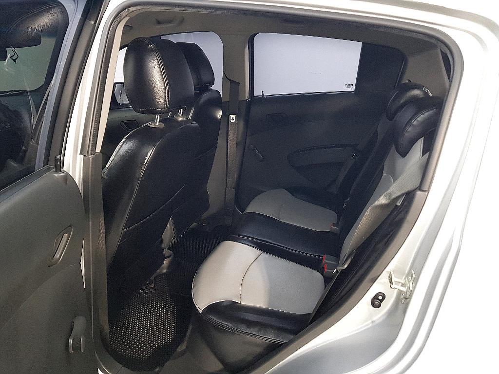 Chevrolet Spark - Vista 9