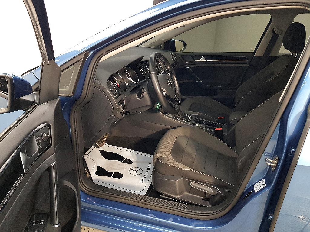 Volkswagen Golf - Vista 8