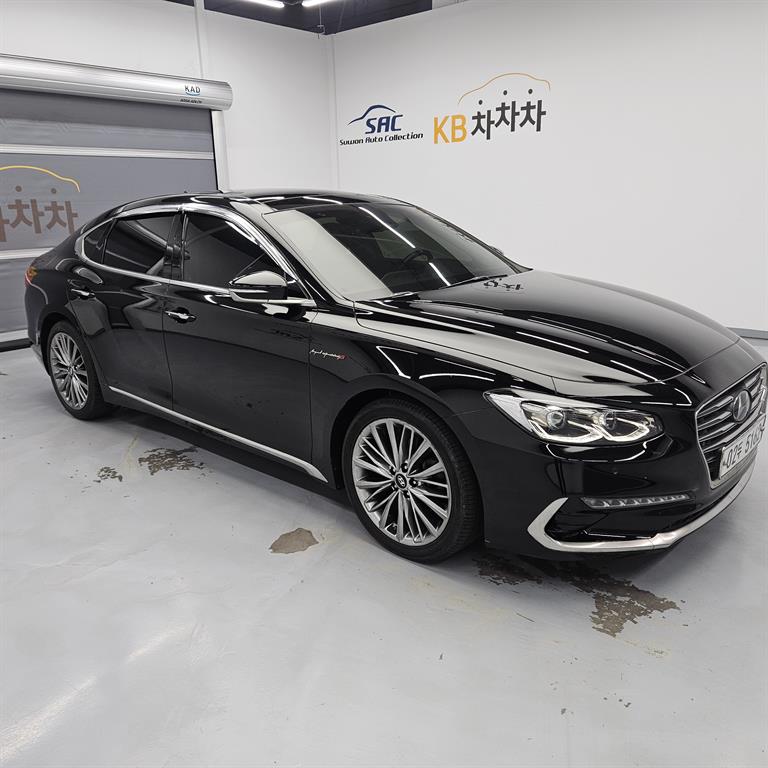 HYUNDAI Grandeur - Vista 3