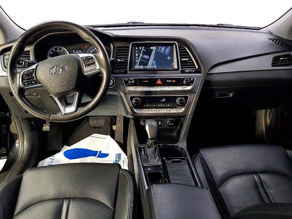 HYUNDAI Sonata - Vista 5