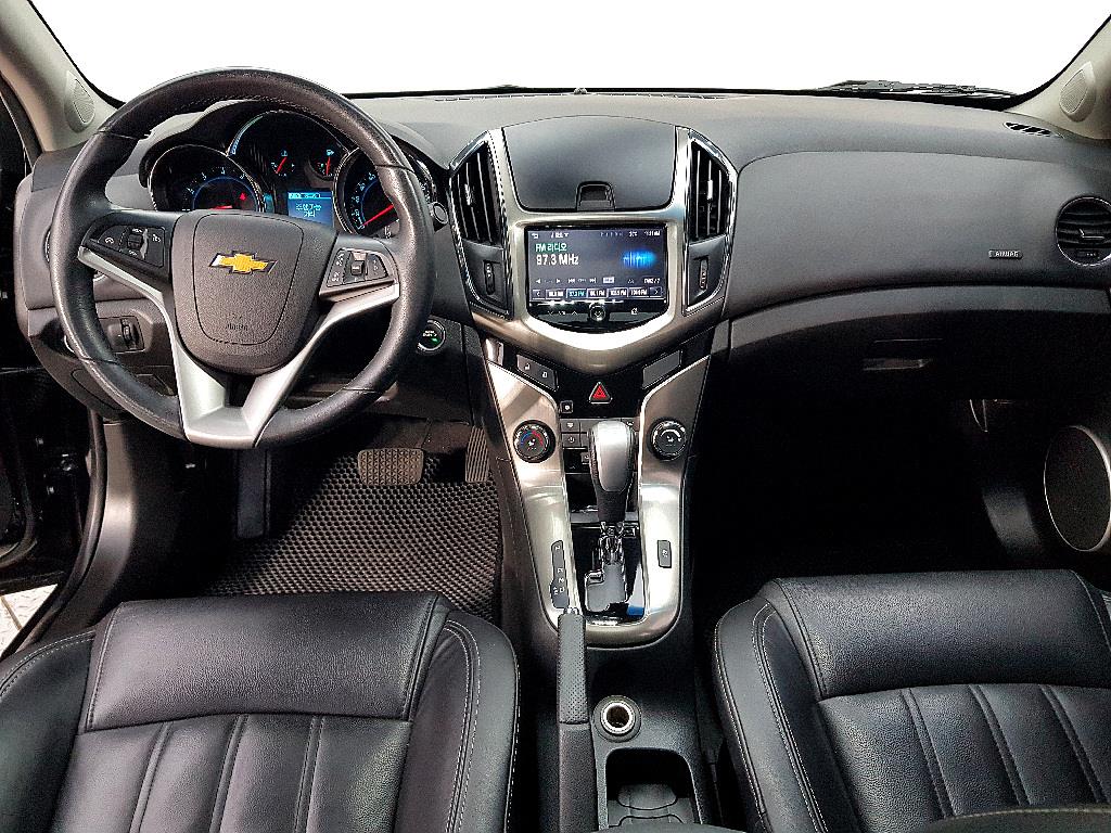 Chevrolet Cruise - Vista 5