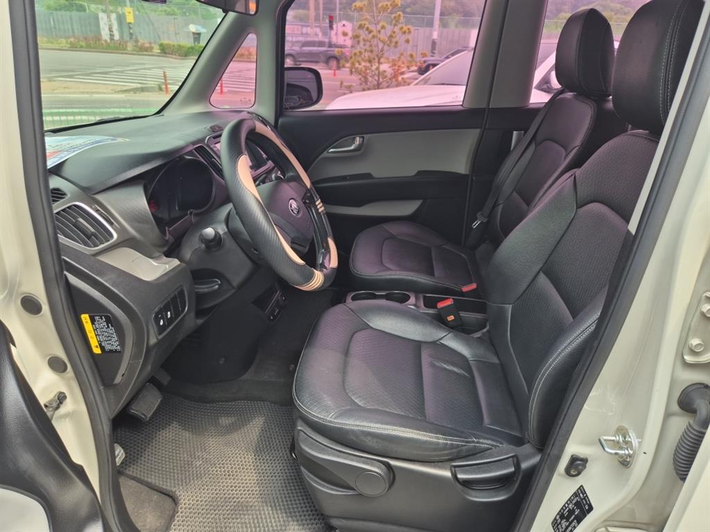 KIA Ray 2016 Blanco - Importación desde Corea - HF Imports Iquique - Foto 15