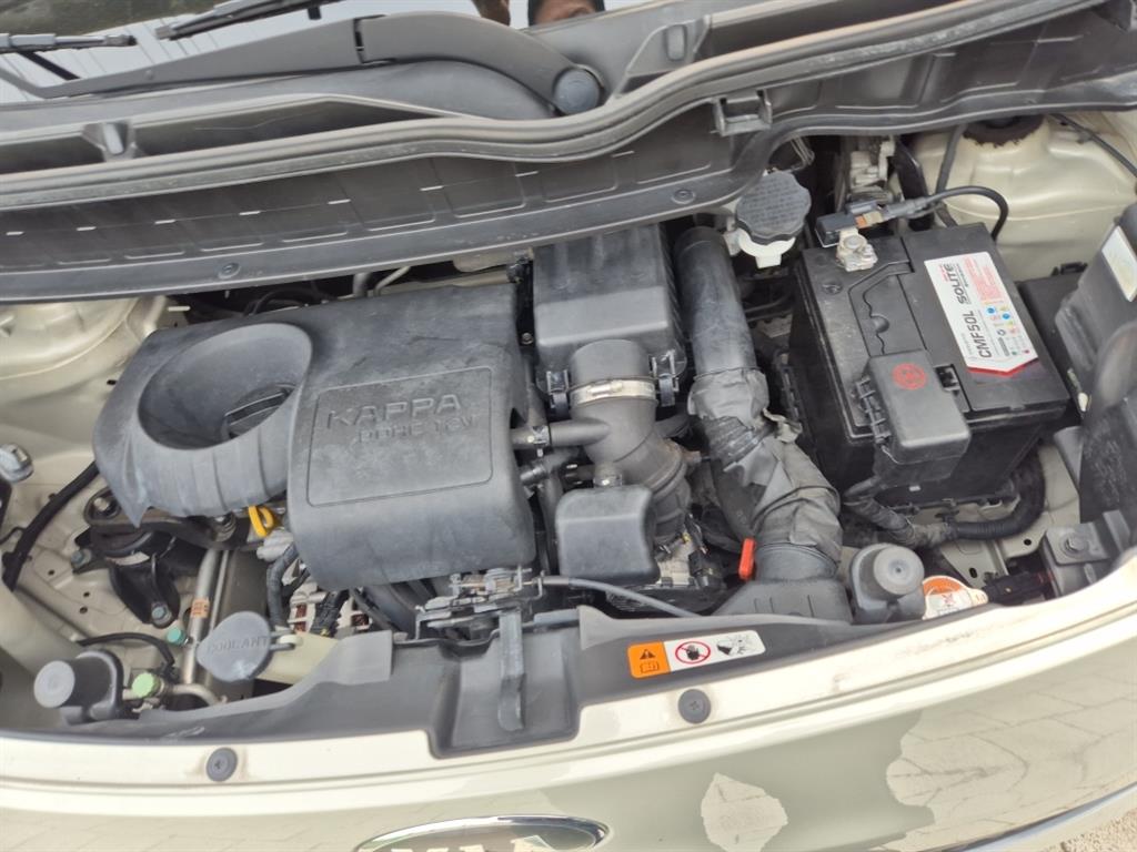 KIA Ray 2016 Blanco - Importación desde Corea - HF Imports Iquique - Foto 20