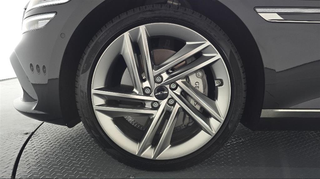 Genesis G80 - Vista 5