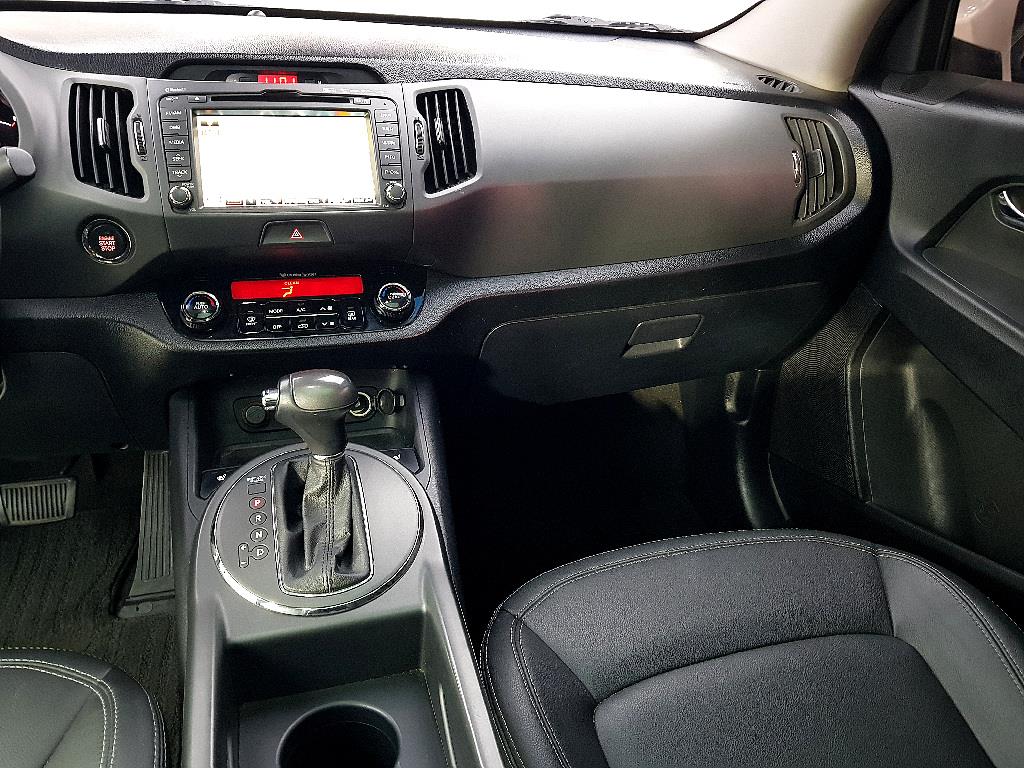 KIA Sportage - Vista 9